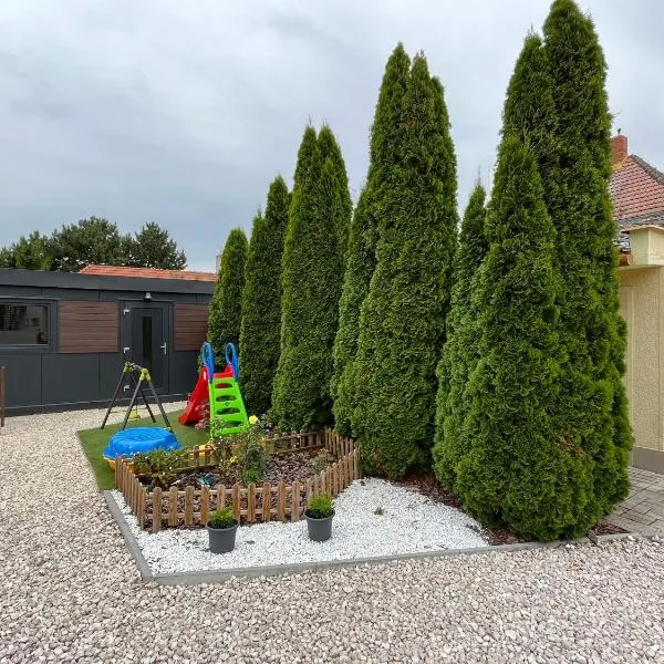 Garden Apartmány, hotel v Veľkém Mederu