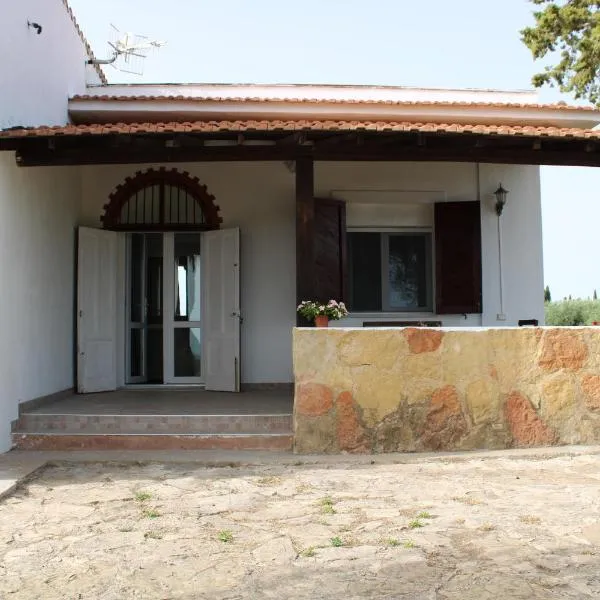 Casa Bouganville villetta tra le vigne e il mare, hotel u gradu 'Menfi'
