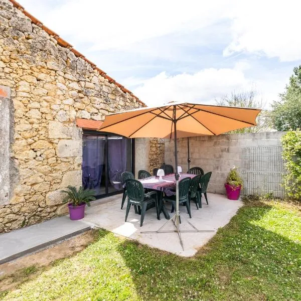 Le gite – hotel w mieście Ladaux