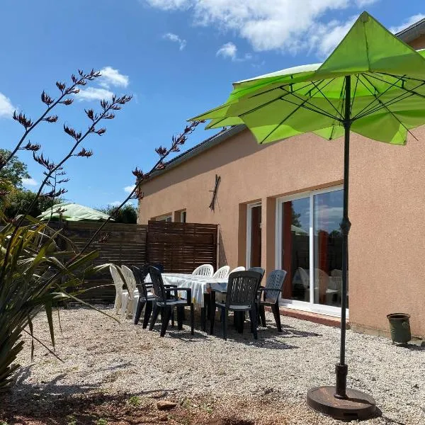 Gîte Utah du DOMAINE DE SAINT-VIGOR – hotel w mieście Saint-Pellerin