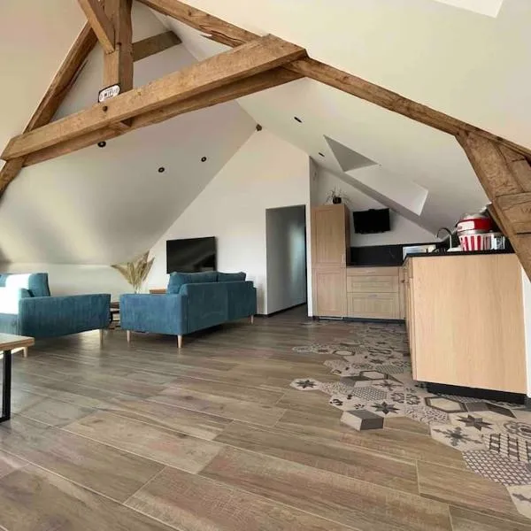 La grange de Léonie، فندق في سانت-هيلير-دو-هاركويت