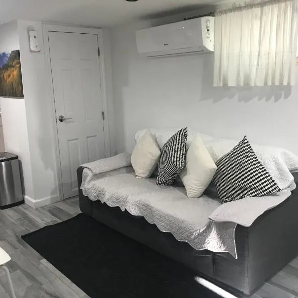 25-30 mins to Times Sq!, hotel v destinaci Corona