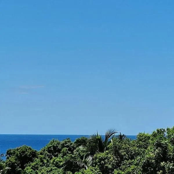 Joli T2 en bas de villa vue jardin et mer, hotel v destinaci Vieux-Habitants