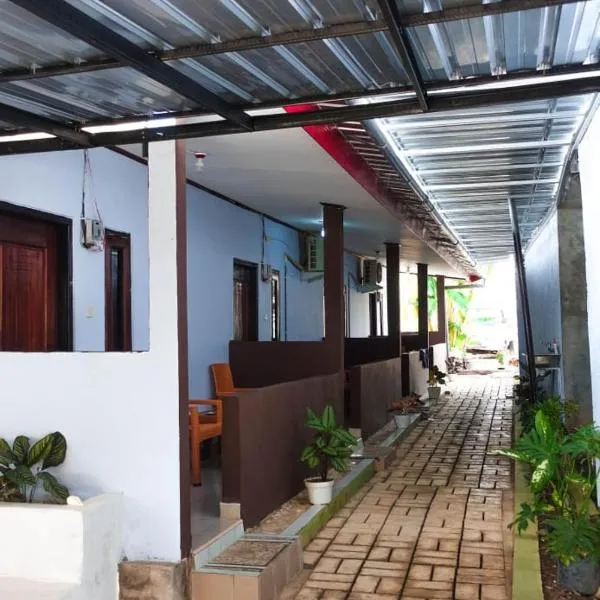 Angel homestay and shop, hotel em Dompu