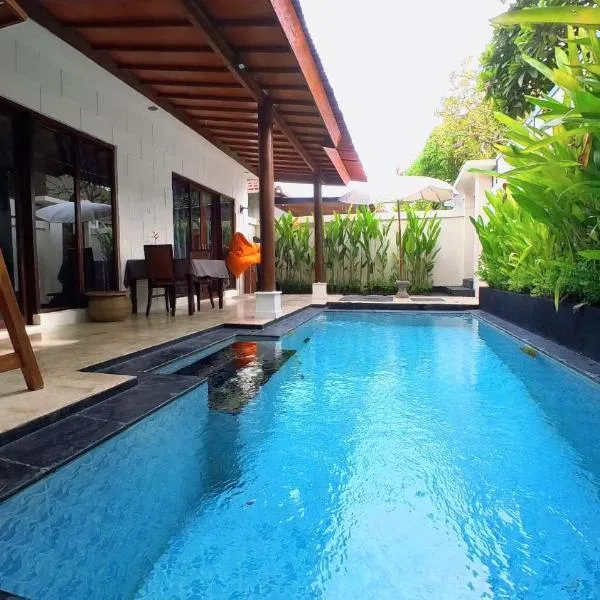 Privat Pool villa at kuta, hotel v Kutě