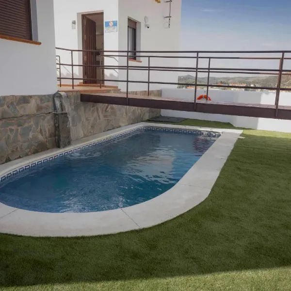 Neade Residencial Suites, hotel v destinaci Sanlúcar de Guadiana