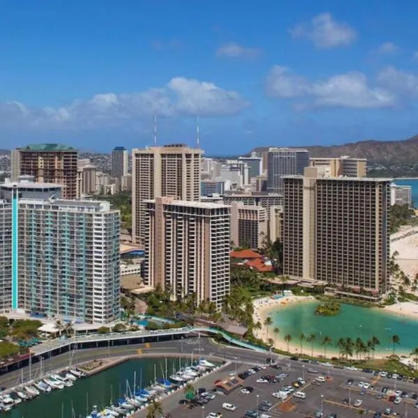 イリカイ ホテル & ラグジュアリー スイーツ（Ilikai Hotel & Luxury Suites）、ホノルルのホテル