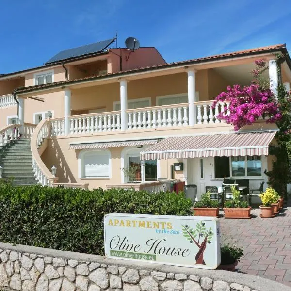 Olive House, hotel v destinaci Šimuni