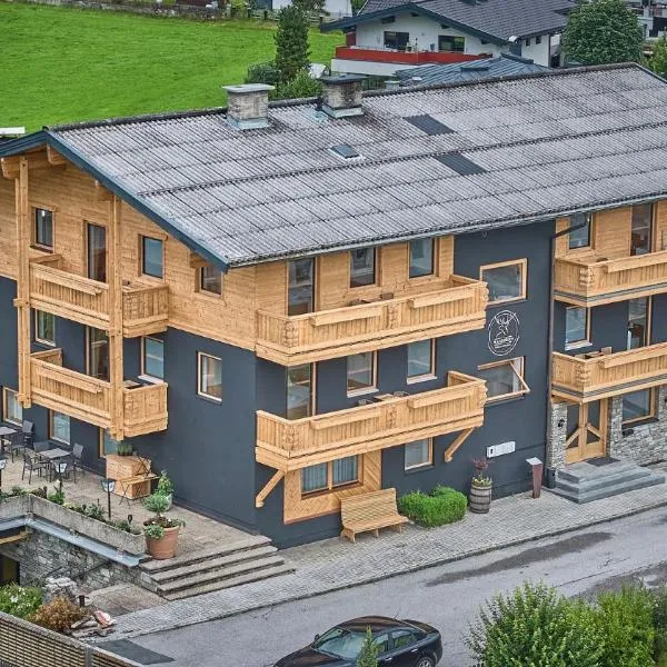 Platzhirsch Rooms - B&B - SELF CHECK-IN: Piesendorf şehrinde bir otel