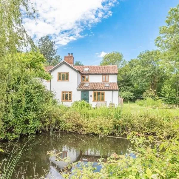 Little Swattesfield, Eye, hotel en Eye