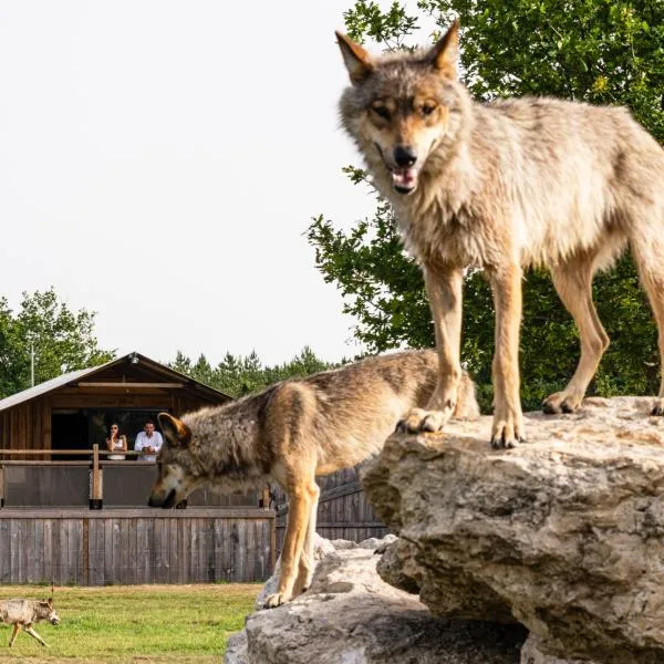 Lodges insolites chez RDV en Terre Animale, hotel v destinaci Sury-aux-Bois