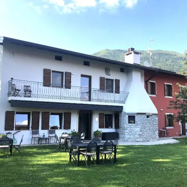 Locanda al Castello, hotel in Travesio