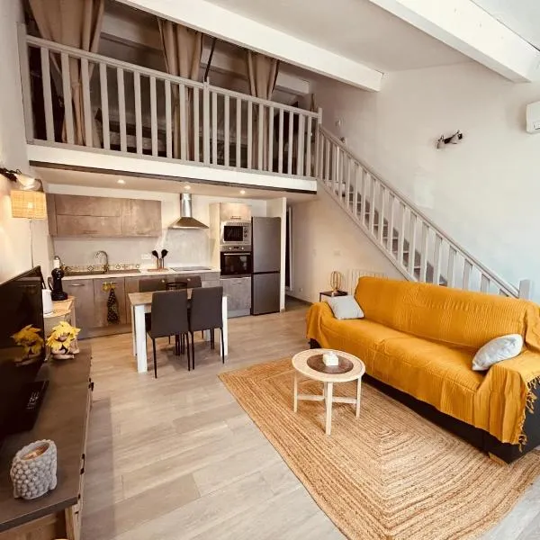 LE PAOLO Appartement Deluxe, hotel v Narbonne