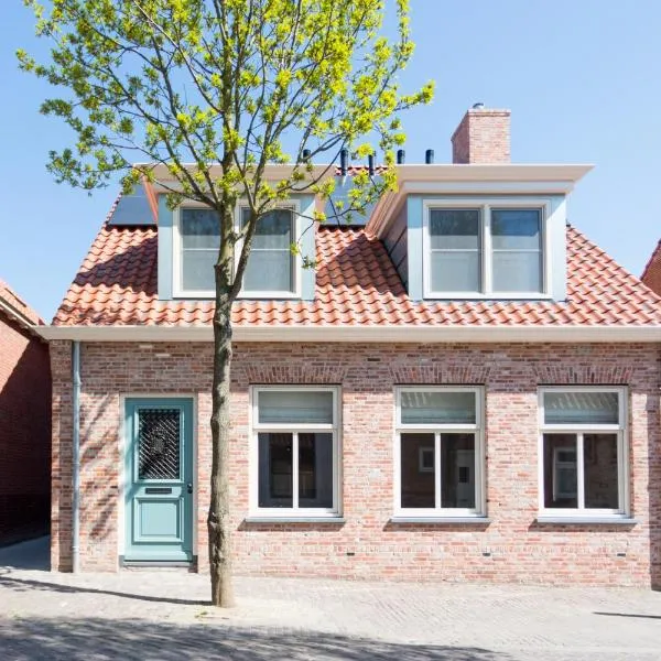 Zeayou Zeeland - Studio's Zuidstraat 1, Hotel in Domburg