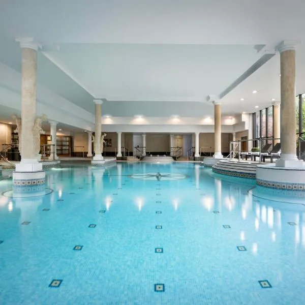 Delta Hotels by Marriott Manchester Airport, ξενοδοχείο σε Hale