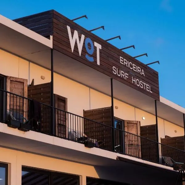 WOT Ericeira Surf Hostel, hotel in Ericeira