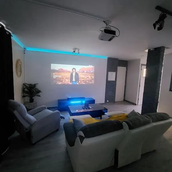 Cinéma à domicile – hotel w mieście Morlaix