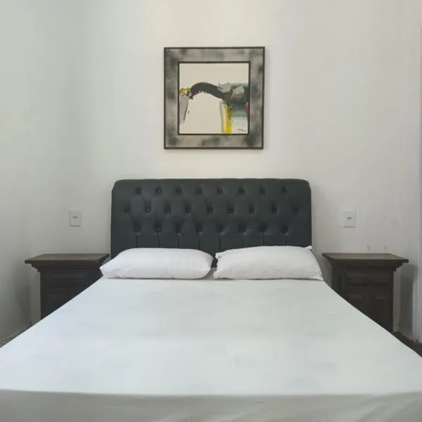 Pousada Marduk excelente localização fotos atualizadas suites simples e preço bom dispensamos hóspedes exigentes, hotel v destinaci Teresópolis