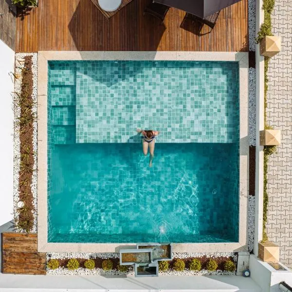 Pousada Raroguis - Praia de Guaratiba, hotel em Prado