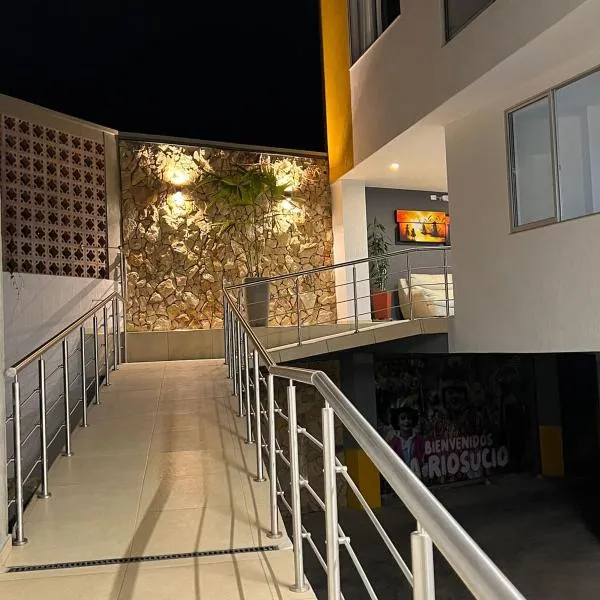 BISÁU Hotel、Riosucioのホテル