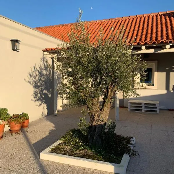 Casa do Avô Ezequiel, hotel in Vendas Novas