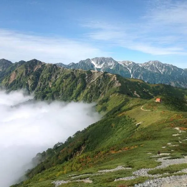 峰-Mine, hotel v destinaci Omači