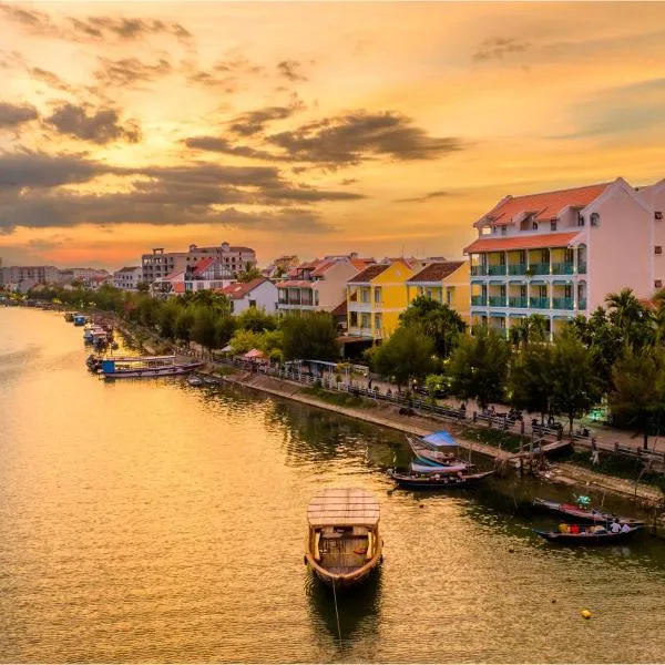 Lantana Riverside Hoi An Boutique Hotel & Spa、ホイアンのホテル