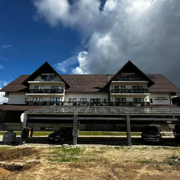 Poarta Raiului, hotel Vartótelken