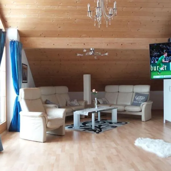 ThronVomChiemgau, hotel v destinaci Übersee