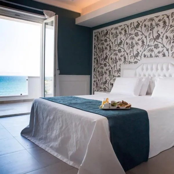 Bianco Riccio Suite Hotel, hotel v destinaci Savelletri di Fasano