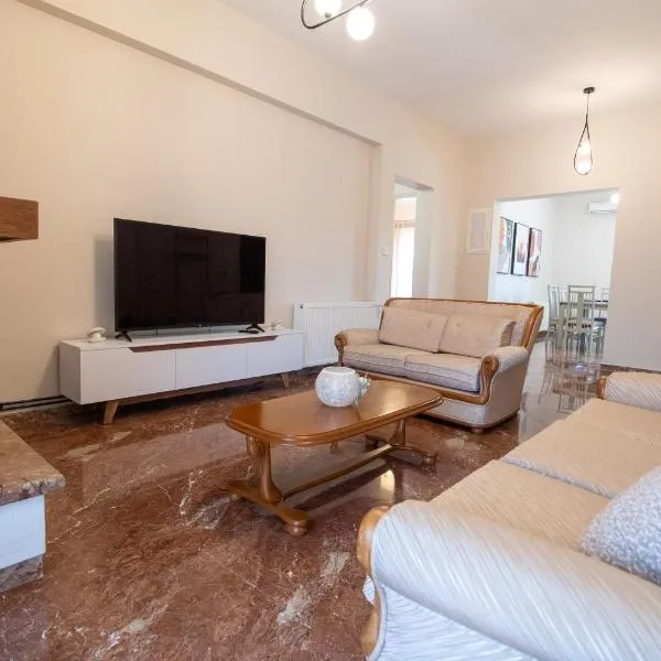 Garden Home, hotel in Preveza