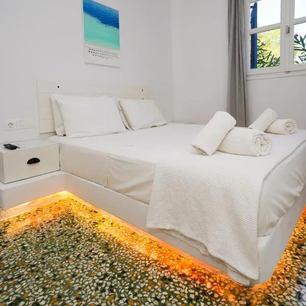 Esmeralda Apartments, hotel Apoloníában