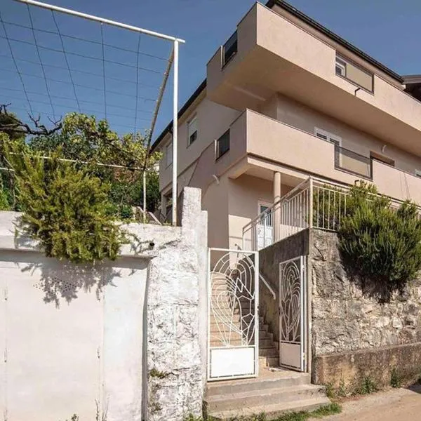 Apartmani Berdovic 2, hotel v destinaci Trebinje