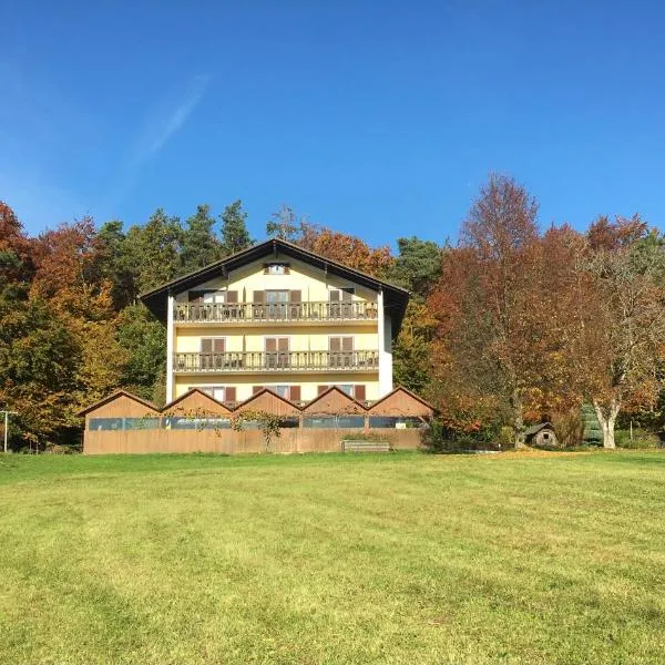Ferienhof Baba Yaga, hotel Deutsch Goritzban