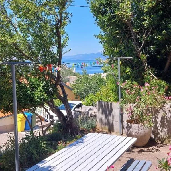 Apartman sunny green, hotel v destinaci Sveti Juraj