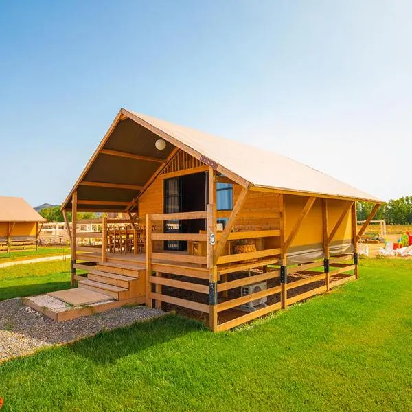 AgriGlamping Munai, hotel v destinaci San Giovanni Suèrgiu
