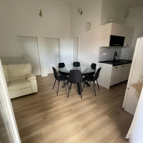 Apartman V, hotel u gradu 'Stanići'