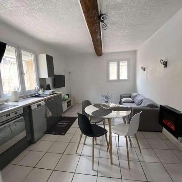 Appartement cosy, hotel in Saint-Laurent-de-la-Salanque