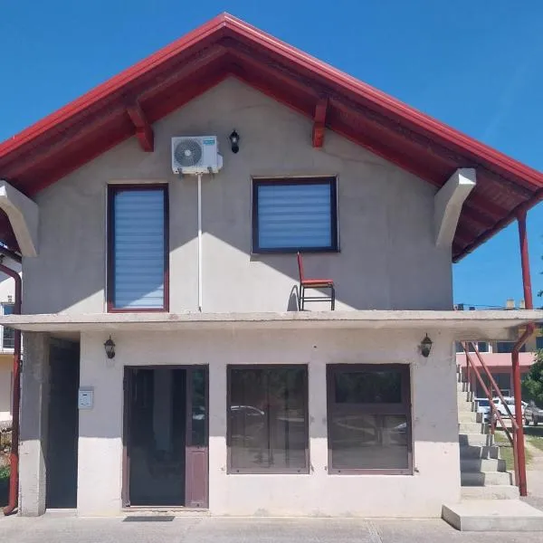 Sušek, hotel v destinaci Glamoč