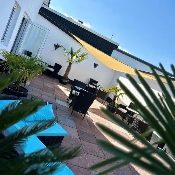 tauwerk Hotel, hotel v destinaci Wilhelmshaven