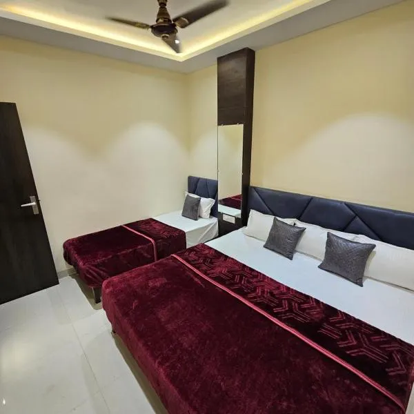 HOTEL DEV BHOOMI -Ujjain, hotell i Ujjain
