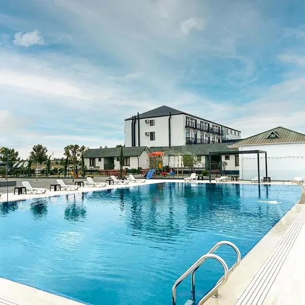 Karvan Sanatorium Naftalan, hotel in Naftalan