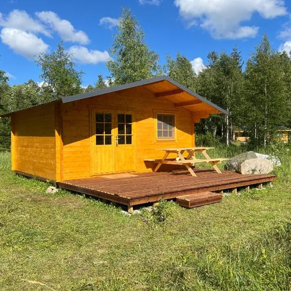 Marika Puhkeküla - Nurgatalu Öömaja "shared bathroom", hotel v destinaci Nõva