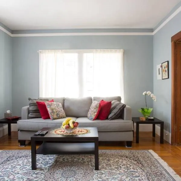 4 Berkeley Furnished Apartment - 2 Beds Laundry and Parking, hotel v destinaci Berkeley