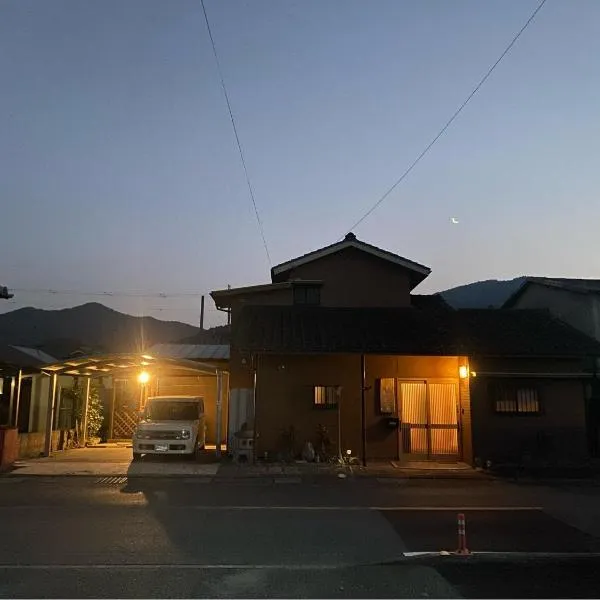 GUESTHOUSE mame庵, hotel v destinaci Tamba