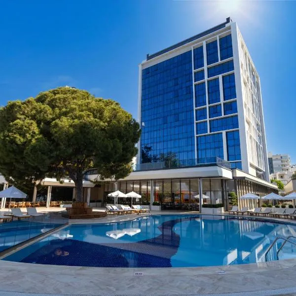 Delta Hotels by Marriott Antalya Lara - Adult Only 18 Plus, hotel v mestu Antalya