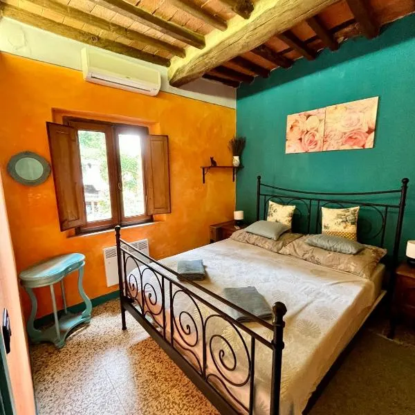 Turquoise Rose Apartment, hotel in Peccioli