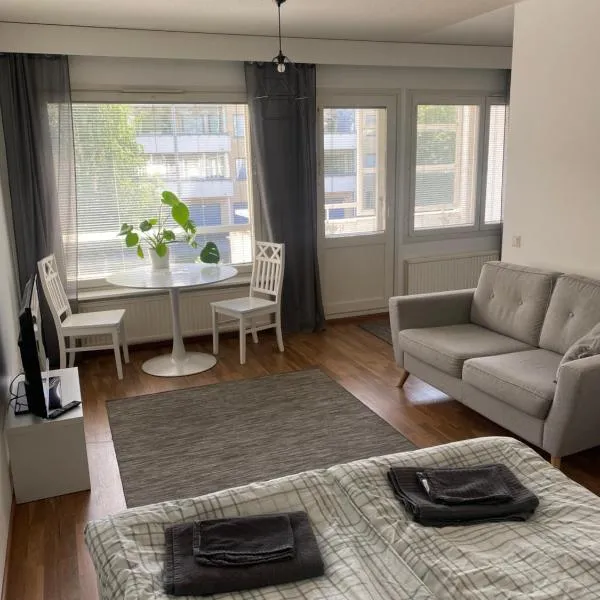 Niinivaaran tilava ja valoisa yksiö 2, hotel di Joensuu