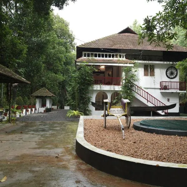 Vintage valley Heritage home, hotel in Thodupuzha