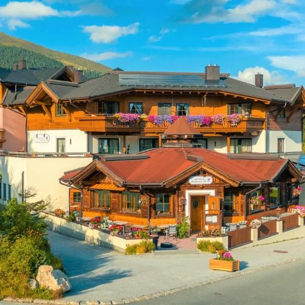 Biohotel Castello Königsleiten – hotel w mieście Königsleiten